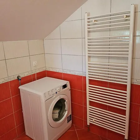 L&l Apartman *